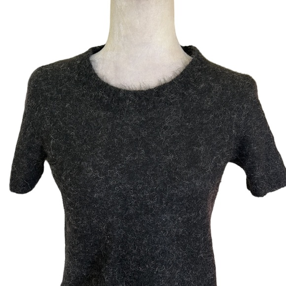 Everlane Cropped “The Alpaca Sweater Tee” in Heathered Black - M - Picture 5 of 13